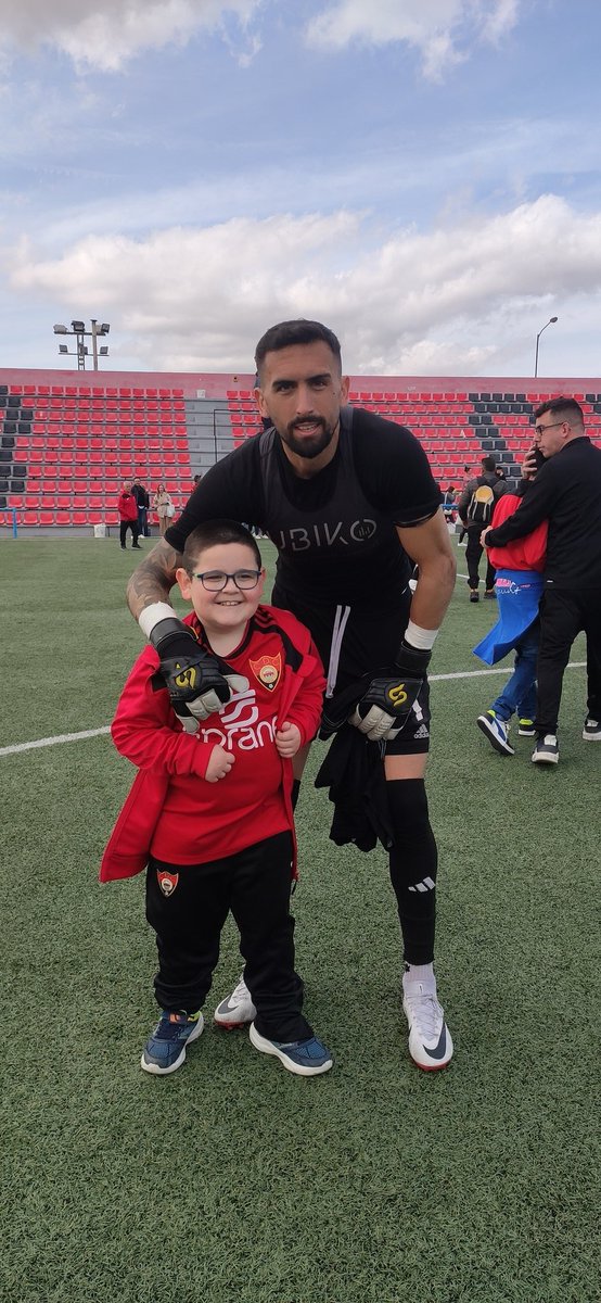 Gran partido <a href="/cdcieza_/">𝐂𝐥𝐮𝐛 𝐃𝐞𝐩𝐨𝐫𝐭𝐢𝐯𝐨 𝐂𝐢𝐞𝐳𝐚</a> <a href="/Simon_bf12/">Simón ballester (ximo)</a> todo un seguro en la portería un crack grande 💪💪💪