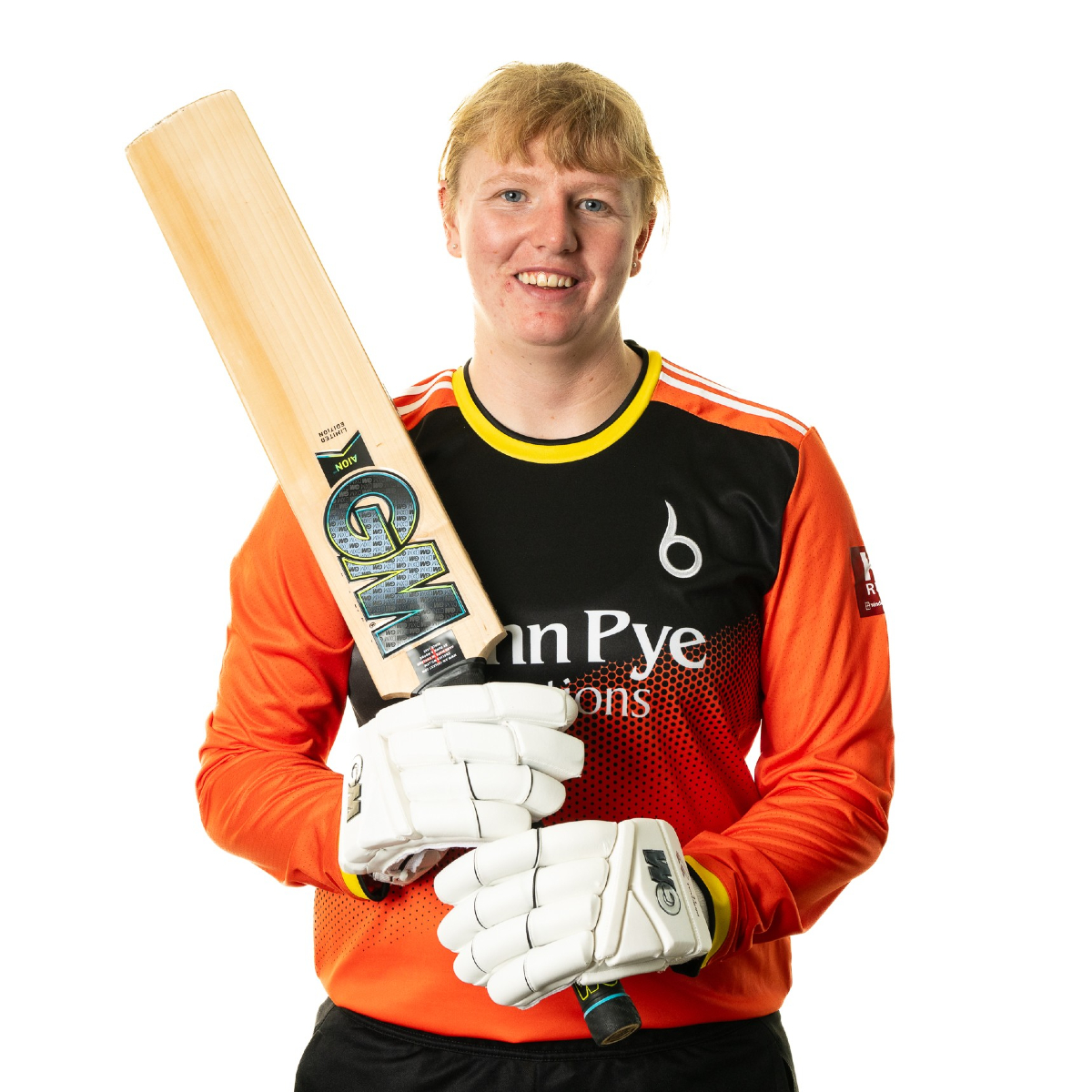 From softball games on the Trent Bridge concourse to The Blaze's first team ❤️‍🔥

Georgie Boyce is Notts born and bred - and raring to go after an injury-hit 2024. 

Read 👉 f.mtr.cool/rprxneckbh