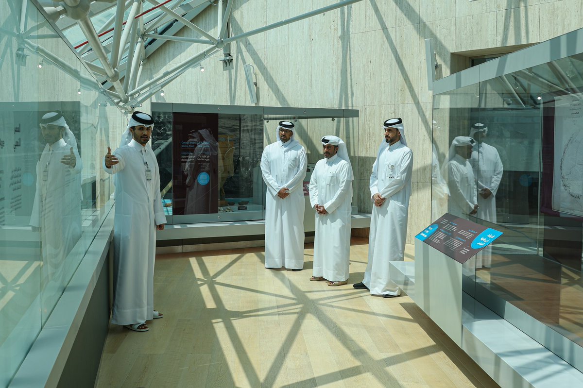 MwaniQtr's tweet image. As part of its corporate social responsibility initiatives, #MwaniQatar⚓️🚢 hosted officials from #Ehsan Center to discuss collaboration on the center’s projects and initiatives.