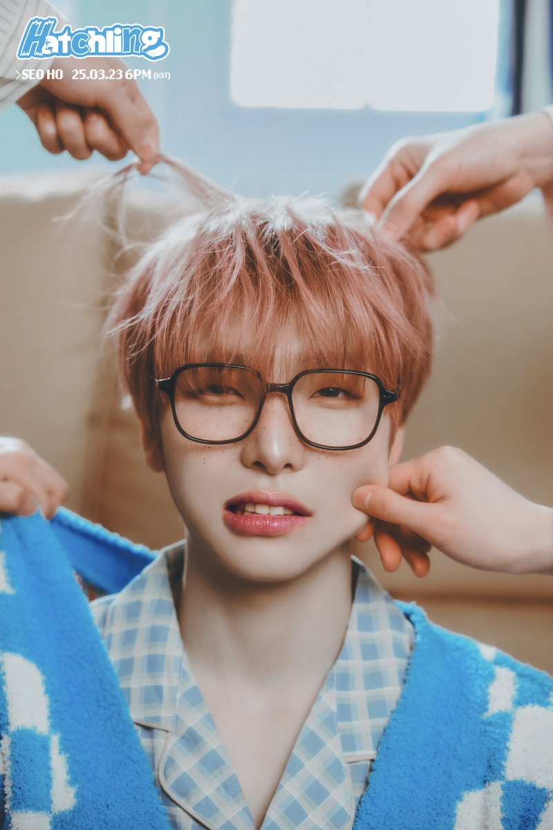 [#서호]

서호(ONEUS) SOLO SINGLE [Hatchling]

📷 CONCEPT PHOTO #1 📷

2025.03.23 6PM (KST) RELEASE ✔

#SEOHO #원어스 #ONEUS 
#SOLO_SINGLE #Hatchling