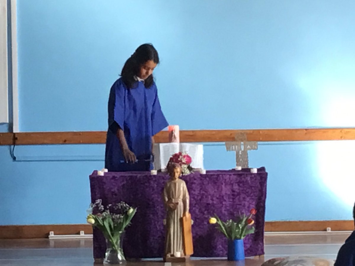 We came together as a school community this morning to celebrate St. Joseph’s feast day.

Year 6 lead us in a beautiful liturgy.

#StJoseph