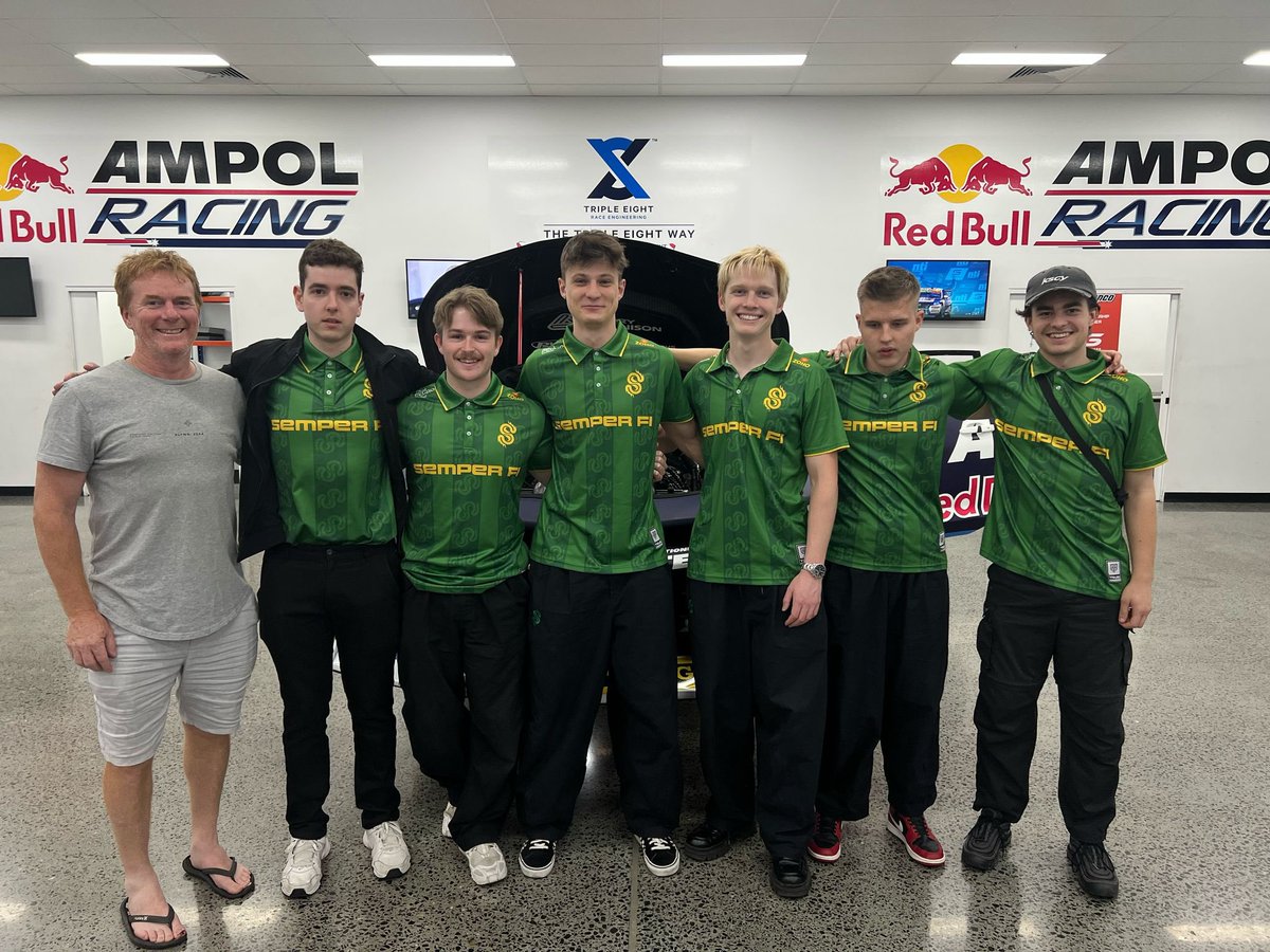 Semper Fi tweet media