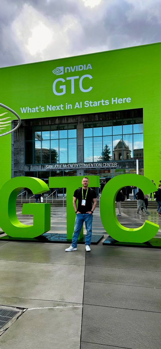 TARS AI 🤖 tweet media