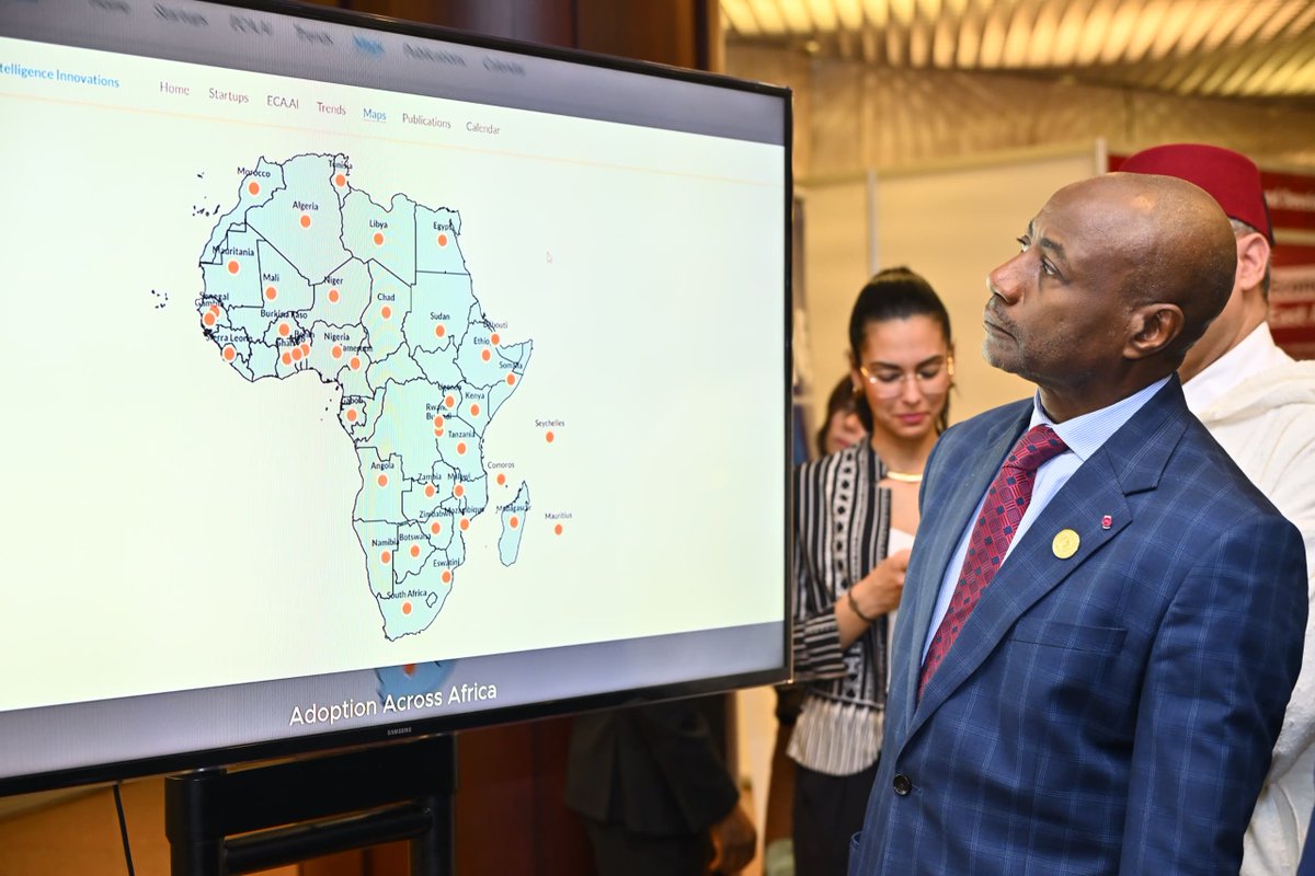 ECA_OFFICIAL's tweet photo. "The @LibraryECA hosted the #KnowledgeFair at #COM2025, bringing together @ECA_OFFICIAL experts, researchers & policymakers to showcase their impactful work. The fair highlighted ECA’s diverse departments, their strategies, and progress in advancing Africa’s development." https://t.co/N0vLYlPyUy