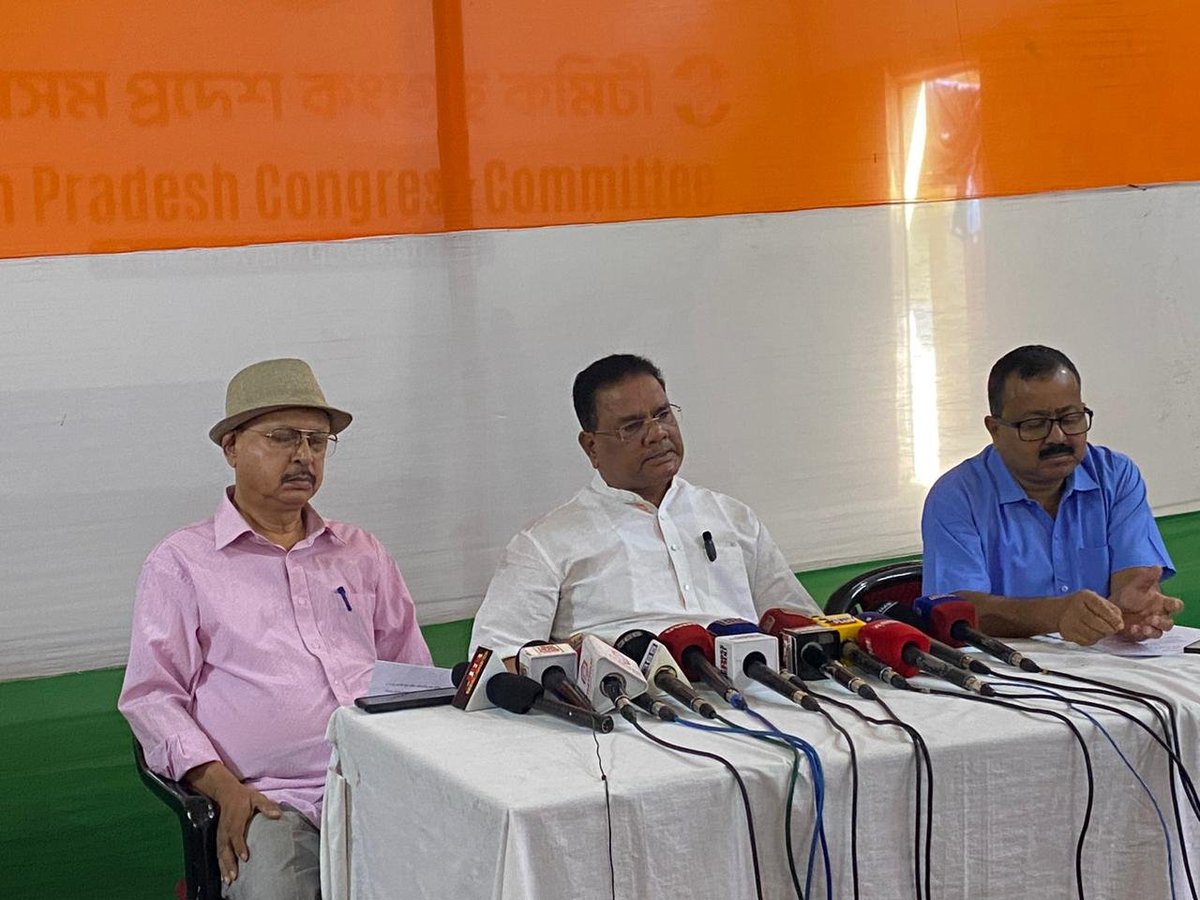 ripunbora's tweet photo. Addressed a Press Conference at Rajiv Bhawan Guwahati today, exposing the saffronisation of Orunodoi scheme by the BJP Government in Assam and how Assam CM @himantabiswa is planning to misuse 70% of the budget amount for BJP's political gain. https://t.co/gwqePpr1j7