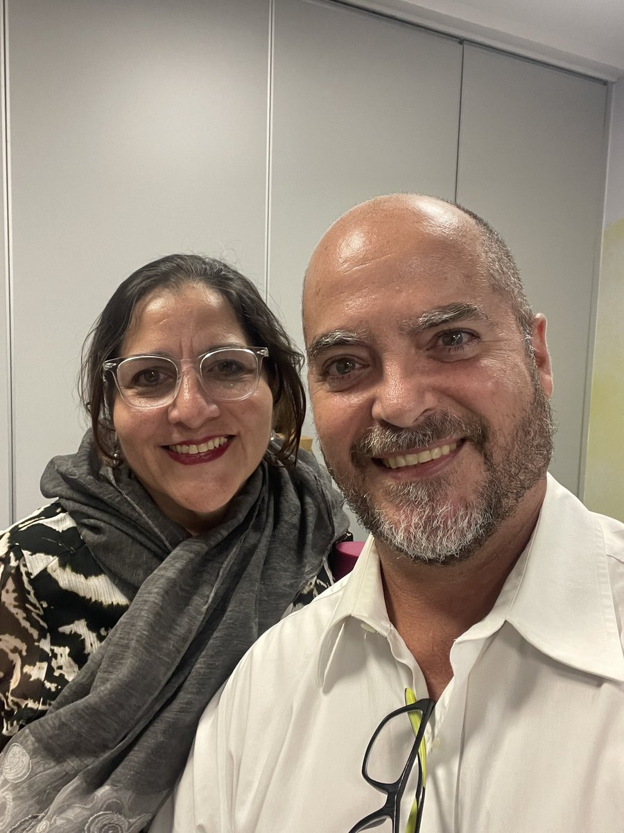 Disfrutando del Iftar, la cena tradicional musulmana que marca el final del ayuno diario durante el mes sagrado del Ramadán. Gracias a la <a href="/FundIslamPty/">Fundación Islámica de Panamá</a> y a nuestra querida <a href="/NasimaBhana/">Nasima Bhana</a> por su hospitalidad!