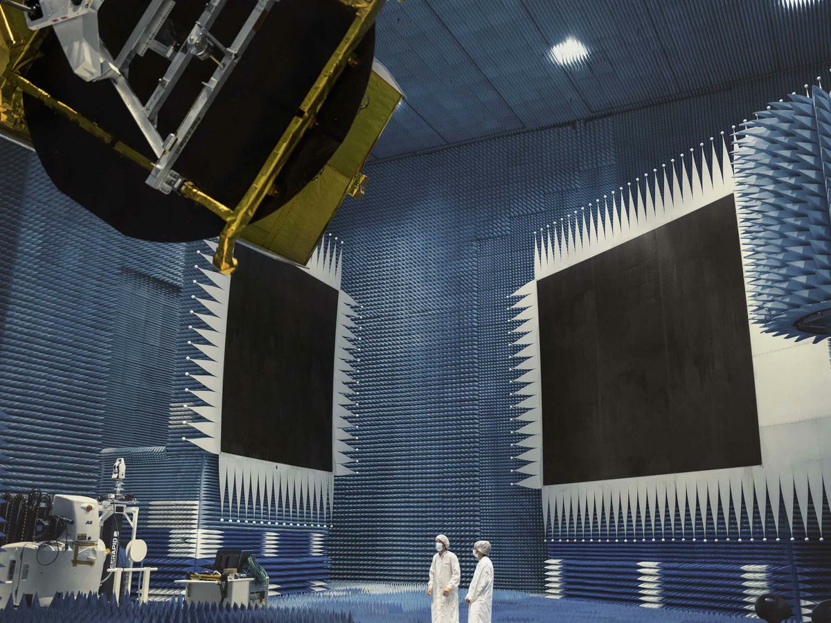 Quelque part entre la science-fiction et la réalité, une nouvelle frontière émerge, « Anthropocosmos » par Giulio Di Sturco ! 
Découvrir ici : fujifilm-x.com/fr-fr/stories/…