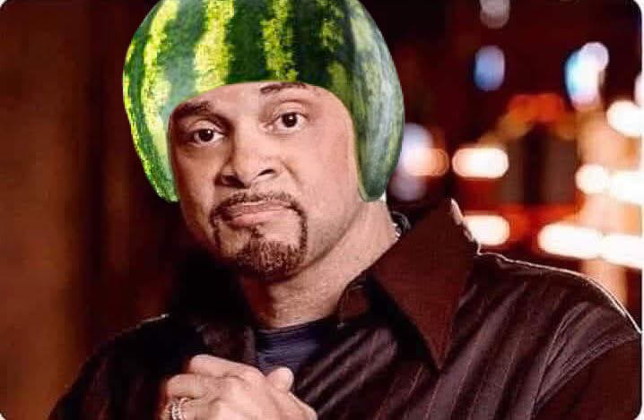 melondogcoin's tweet photo. Gmelon 🍉
As some of you have noticed memecoins have taken a hit. Communities have been divided by countries, fans have been crushed by celebrities and people have been manipulated by big corporations.
Nothing stops Melon Men.
Time to rebuild and get ready for the next pump 🍉 https://t.co/WlS63HmFtk