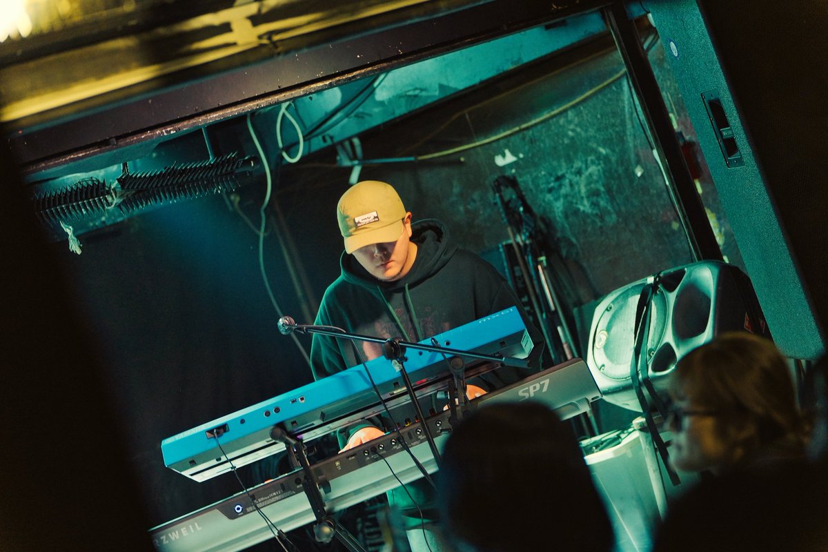adios_audio's tweet photo. [clubFF × Adios Audio]

•'-'•)و✧
.
.
.
.
2025. 03. 15
#아디오스오디오 #AdiosAudio 
#daddario #promark #evansdrumhead #puresound  #sabian  #심로악기 #다다리오 #야마하 #revstar #MODX8 #사운즈에이드 #soudzaid #Xvive

📸 reckhahn__ https://t.co/mSbbmIOOCN