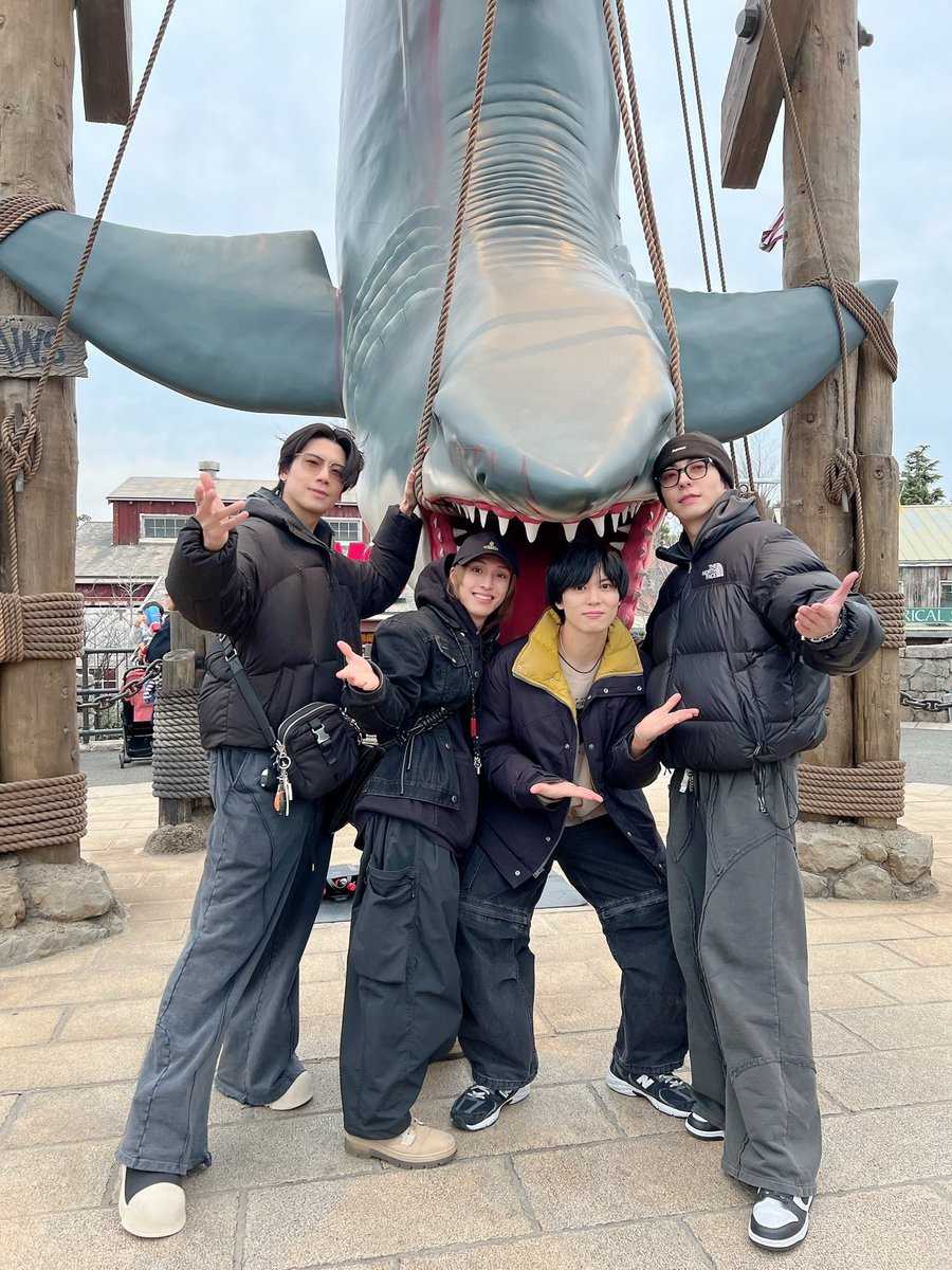 BOYMEN_yoshi's tweet photo. 大阪全部楽しかった！！
幸🕺🏿🕺🏿🕺🏿

#USJ https://t.co/WatX8Y1gri