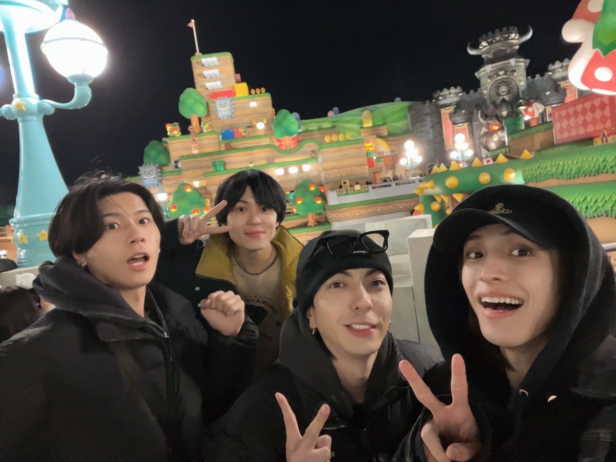 BOYMEN_yoshi's tweet photo. 大阪全部楽しかった！！
幸🕺🏿🕺🏿🕺🏿

#USJ https://t.co/WatX8Y1gri