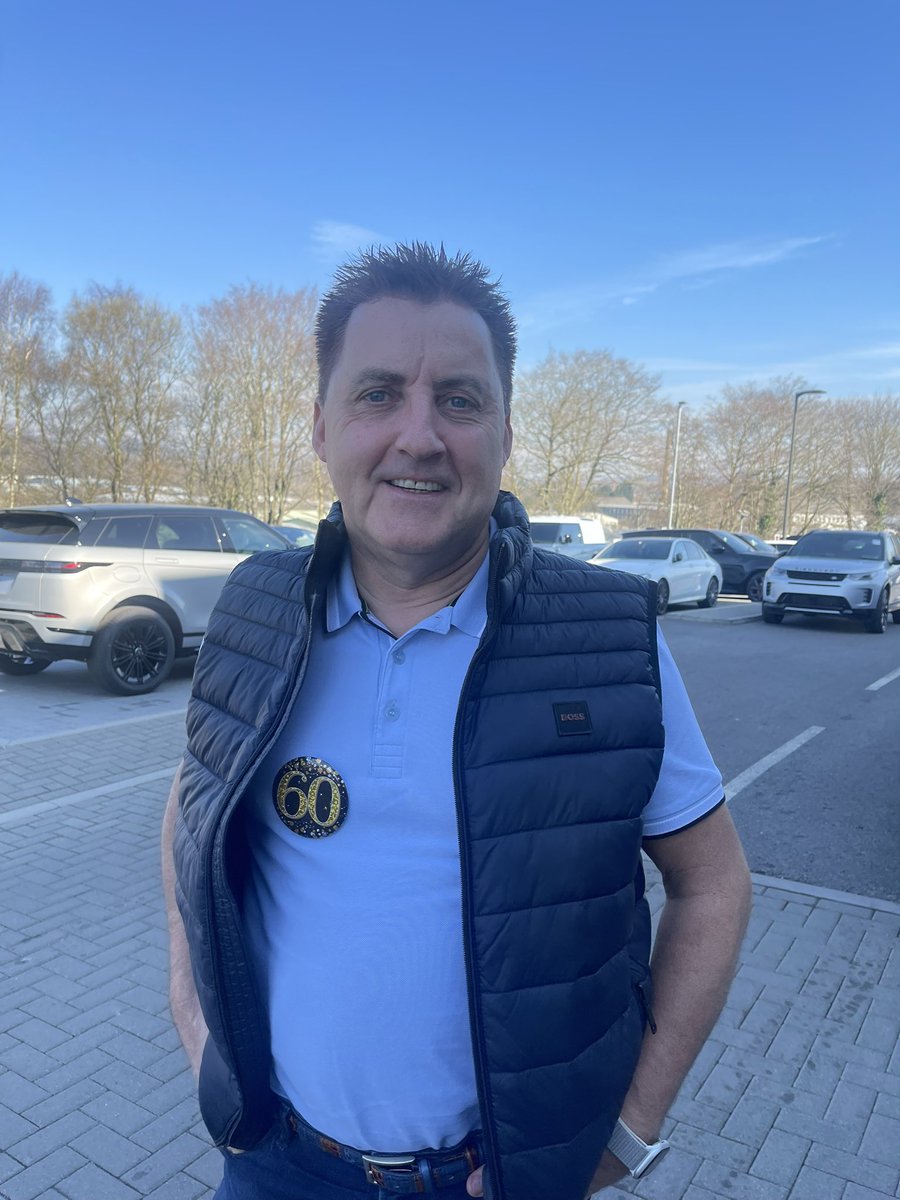 csmsheetmetal's tweet photo. Happy 60th Birthday to our MD Paul King.  Enjoy your day off today 🥂🎂🎈 https://t.co/tQOsnjjNGt