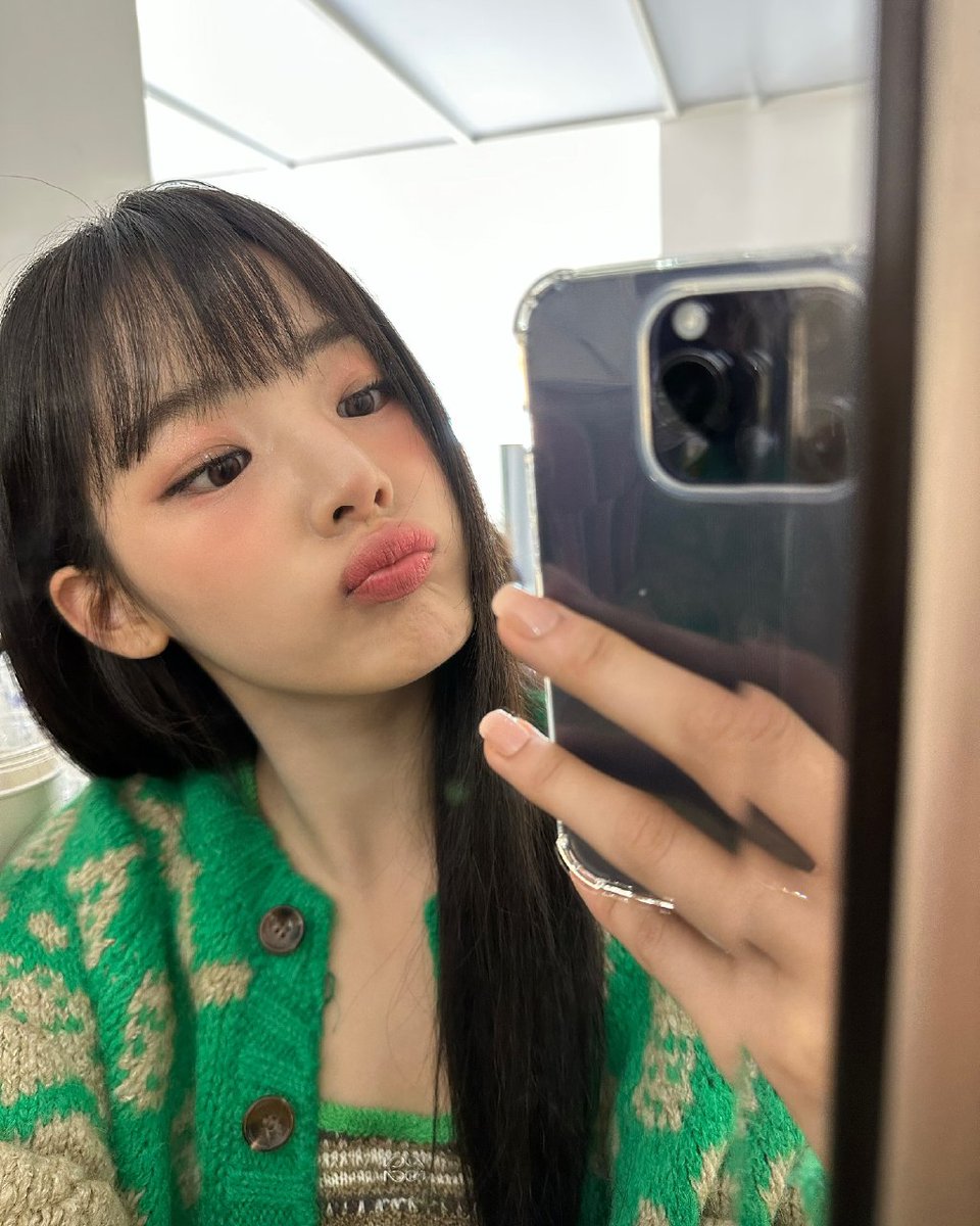 minti's tweet image. It's been raining quite a lot today in your place so, don't catch a cold, everyone! :)