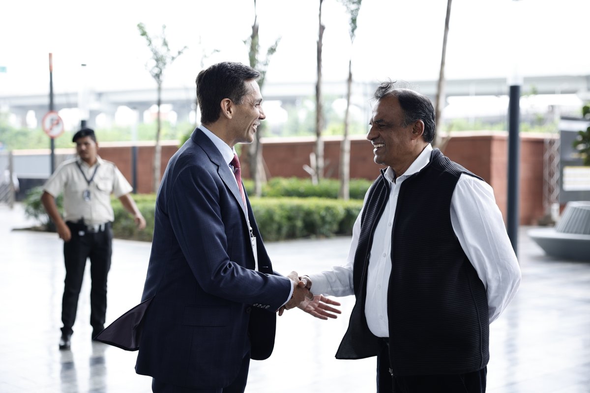Messe Stuttgart India tweet media
