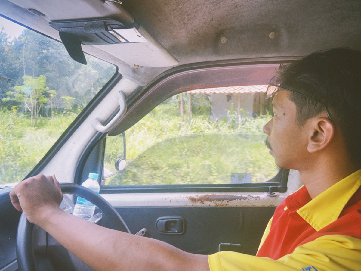 makmurmegilan's tweet photo. kunjungan pertama ke negara Madura
#shotoniphone #filmroll https://t.co/ePSWK9NCuF