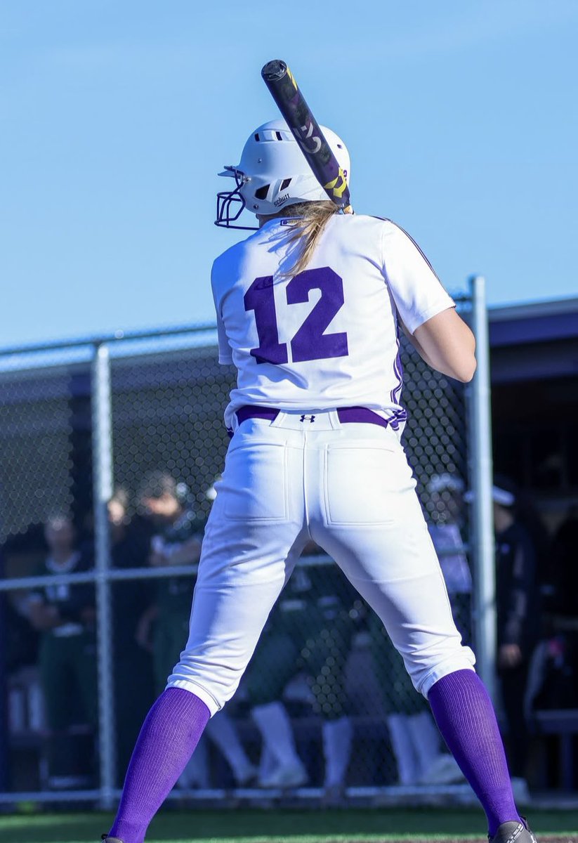 It might be frigid in Ohio but the bat of Ashland Eagles sophomore Sophia Martin is sweltering 🥵 

8/15 last 4 games
2 2B
1 3B
HR
TWELVE RBI 🙌🏼
