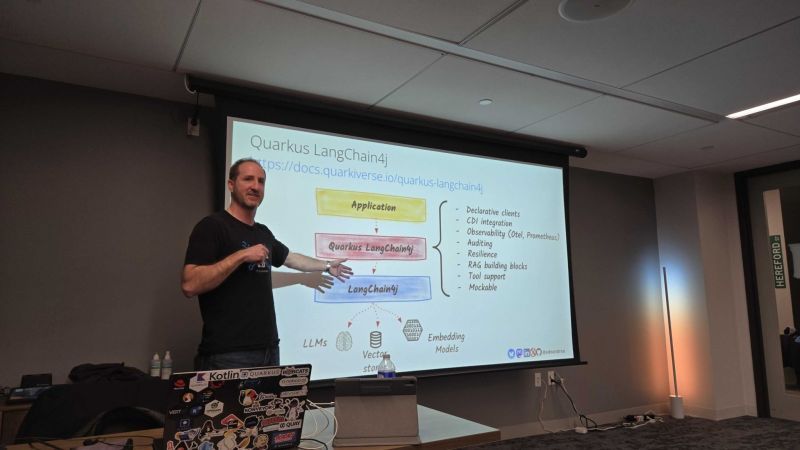 #AI development is so easy to do with @quarkusio! You don't need much code at all to do powerful things!

linkedin.com/feed/update/ur…