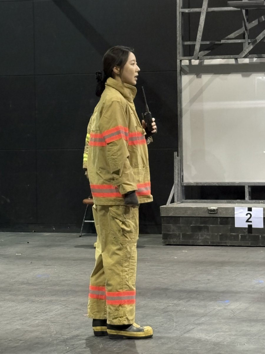 버닝필드_이머시브 연극 tweet media