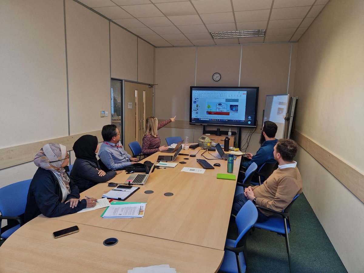 We hosted lovely Malaysian clients last week to discuss our CPD Leakage Detection Training courses that we soon plan on offering in Malay🌏It’s an exciting step forward in providing high-quality training for Malaysian utilities and contractors!
#LeakageDetection #CPD #Crowder