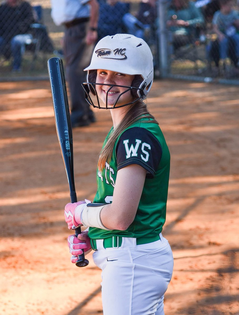 laneyrtucker2's tweet photo. 💣’s AWAY for Middle School season. 💪🏻🥎@gregtucker31 @CoachTucker2131 @ExtraInningSB @LineDsoftball @teamnc_taylor @TeamNCSoftball @gatorjack72 @D1Softball @SBRRetweets @sbsportsnetwork https://t.co/DozPfmSjVU
