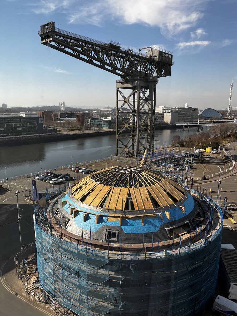 Glasgow last night and this morning. What a City. Always a great place to play a gig .. I’ll say more later