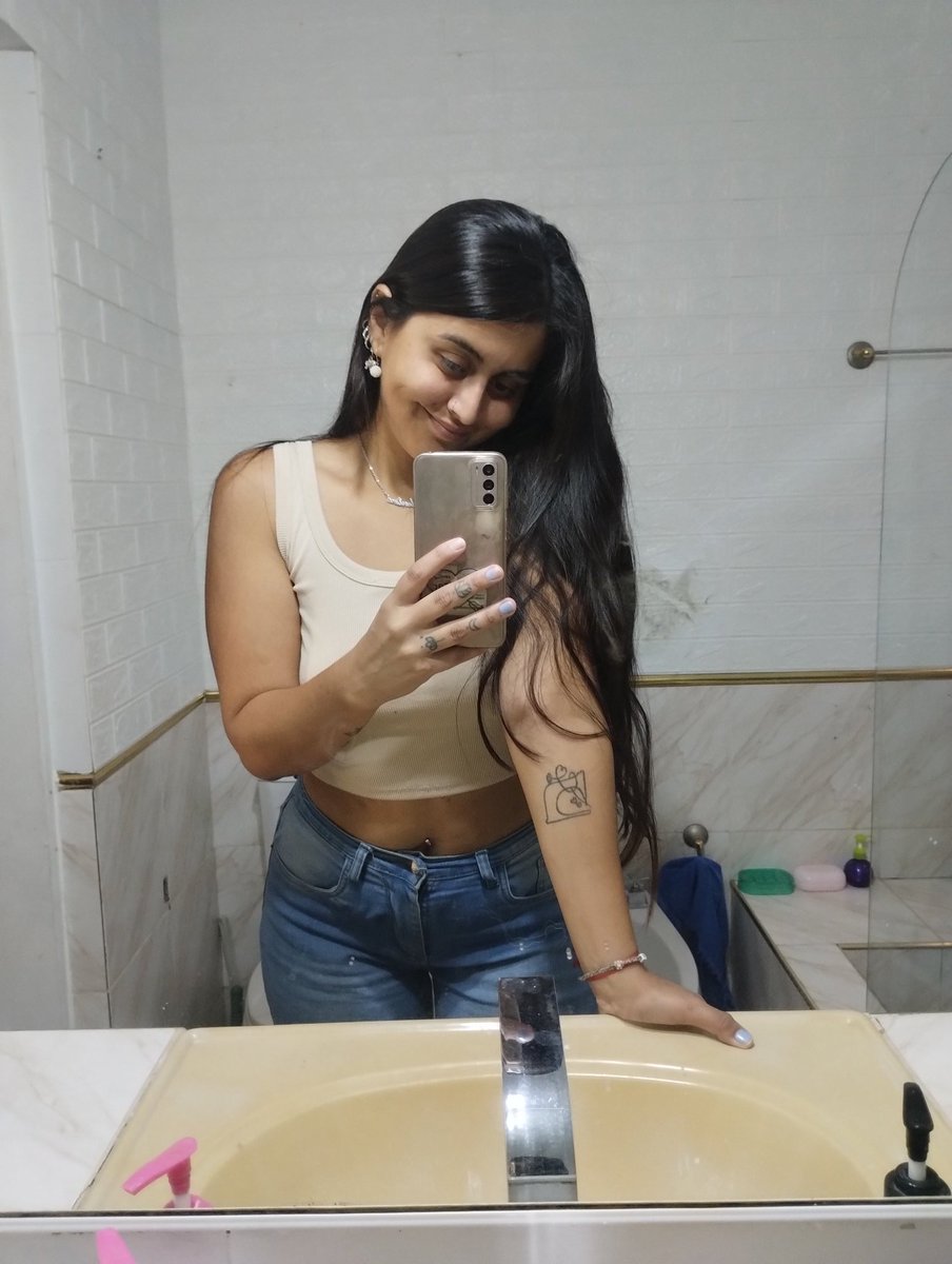 ValentinaAlles's tweet photo. Una diosa total ❤️‍🩹 https://t.co/O2nHiyYwk4