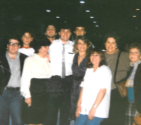 🔴 Cuando llegué a España desde Uruguay el 4 de noviembre de 1990, me encontré con un país alegre y maravilloso, con gente que salía todos los días, hombres y mujeres ligando tranquilamente con un botellín en la mano, yendo con el coche a donde quisieran, viviendo y disfrutando