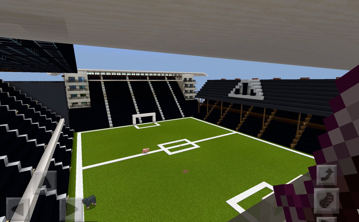 Fulham_japan's tweet photo. Throwback to when I was so bored during Lockdown I built craven cottage on minecraft💀 https://t.co/cFWdVz9kHF