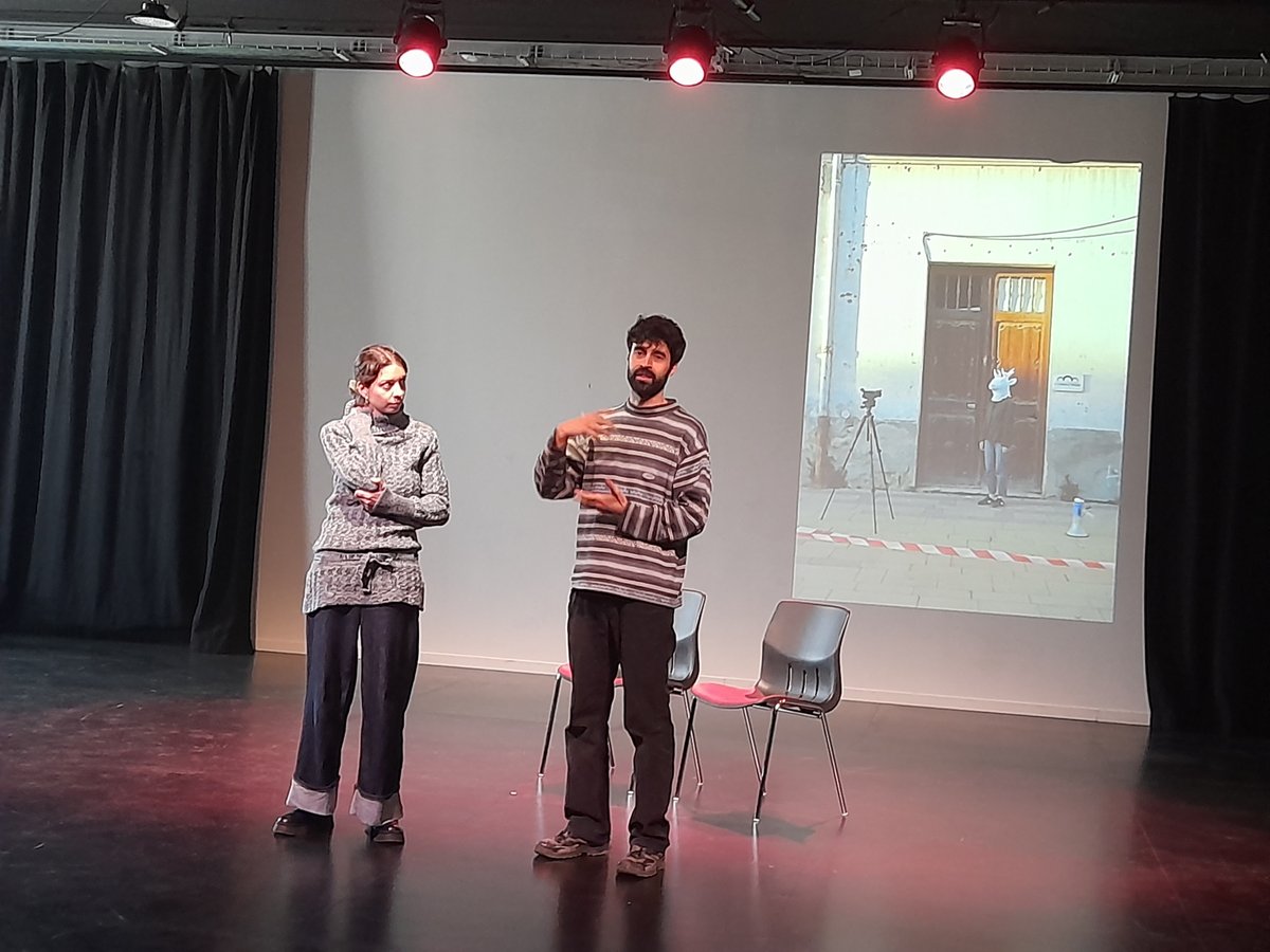 FiraTàrrega (@firatarrega) on Twitter photo Ahir vam ser a <a href="/elcanalsalt/">El Canal Salt</a> en una jornada de complicitat amb les companyies residents, per establir sinergies professionals, en especial en relació amb @llumdefideu.cia i @espainyamnyam que també formen part del programa Suport a la Creació de #firatàrrega Ahir vam ser a <a href="/elcanalsalt/">El Canal Salt</a> en una jornada de complicitat amb les companyies residents, per establir sinergies professionals, en especial en relació amb @llumdefideu.cia i @espainyamnyam que també formen part del programa Suport a la Creació de #firatàrrega