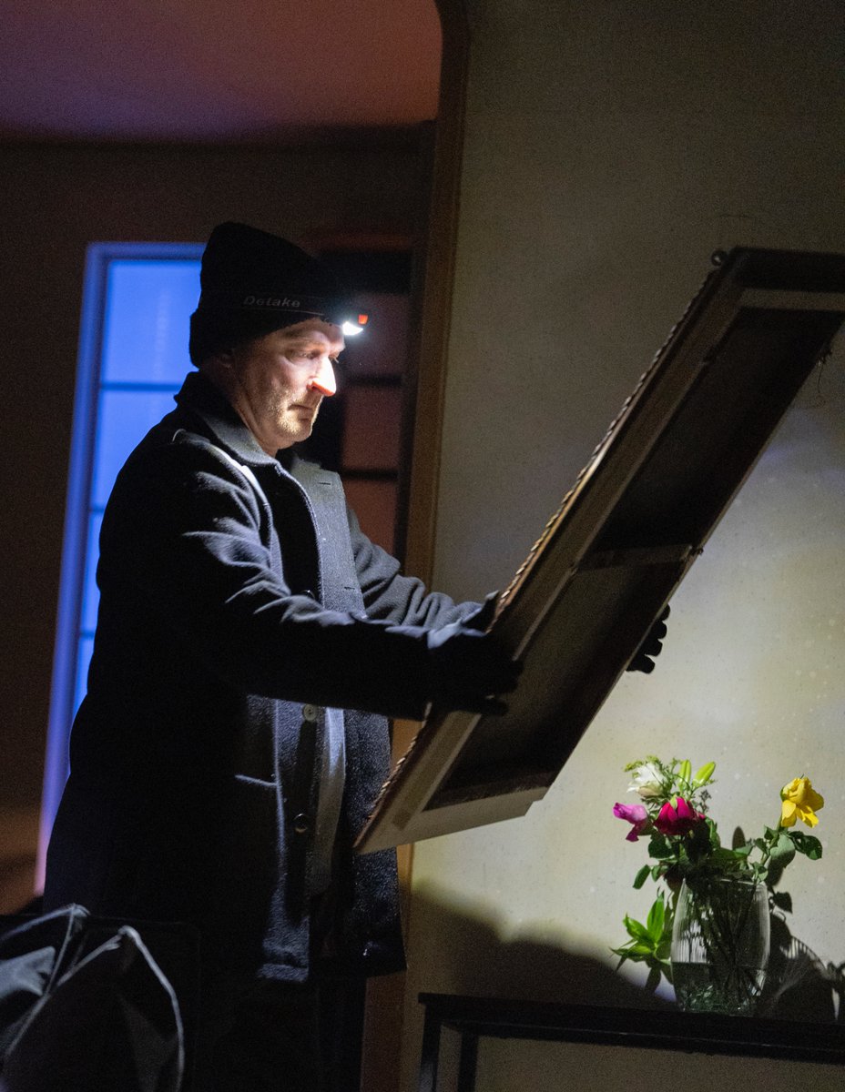 Picture You Dead at the Richmond Theatre

'The world of art apparently is riddled with forgers, erm I mean copyists.'

Read the review here:-

uktheatre.mn.co/posts/81630705…