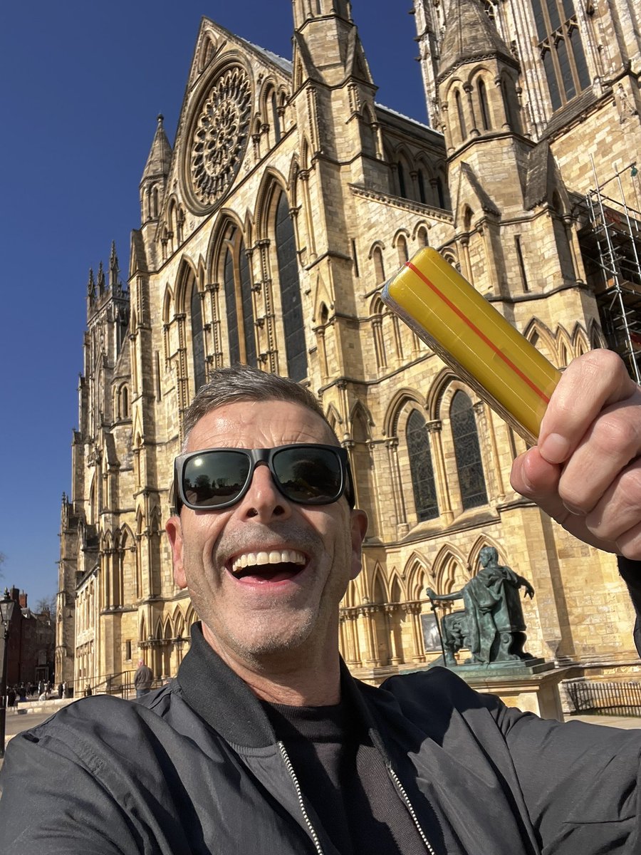 GBMC73's tweet image. 🤓#Naloxone with me always ✅ 

👉🏻 Id rather have it and not need it than need it and not have it 💛

🤓 When you carry #Naloxone you make a statement that the lives of #pwud matter to you 🥰

👉🏻 If you dont your message is simple, ya dont give a shit wether people live or die 😔