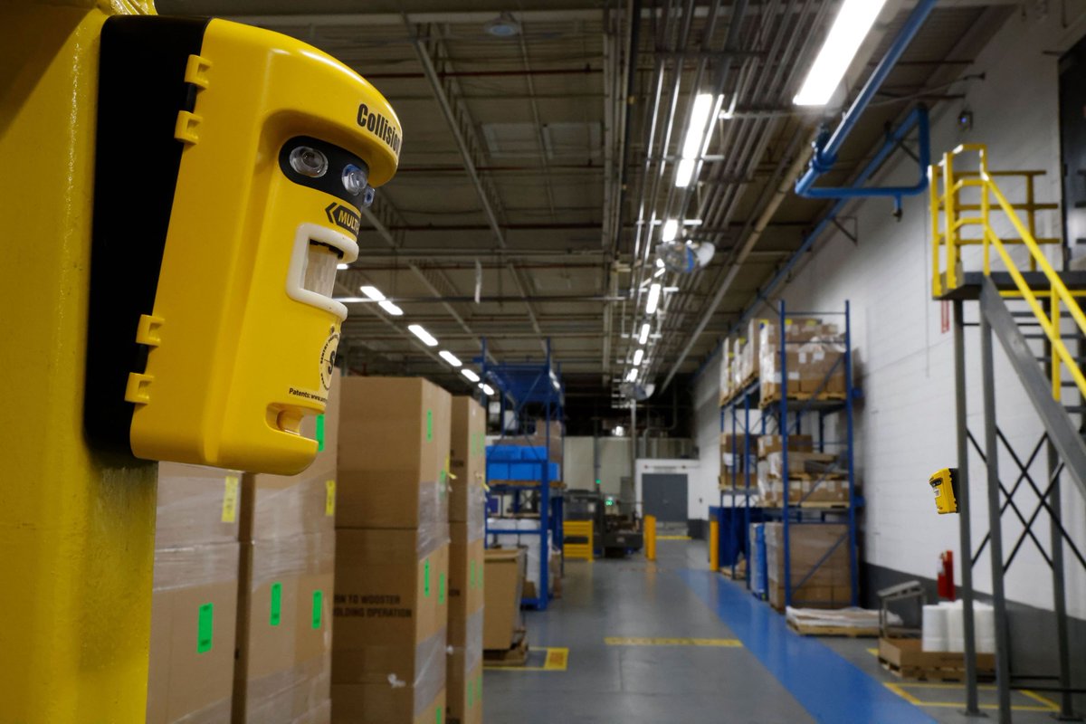 SentryProtect's tweet image. The Collision Sentry Multi-Zone gives you collision protection wherever you need it. It's the next generation collision warning system. Self-powered, easily installed, highly visible, and reliable. Stop by booth B2626 and see it in action.  #CollisionWarning #Multi-Zone