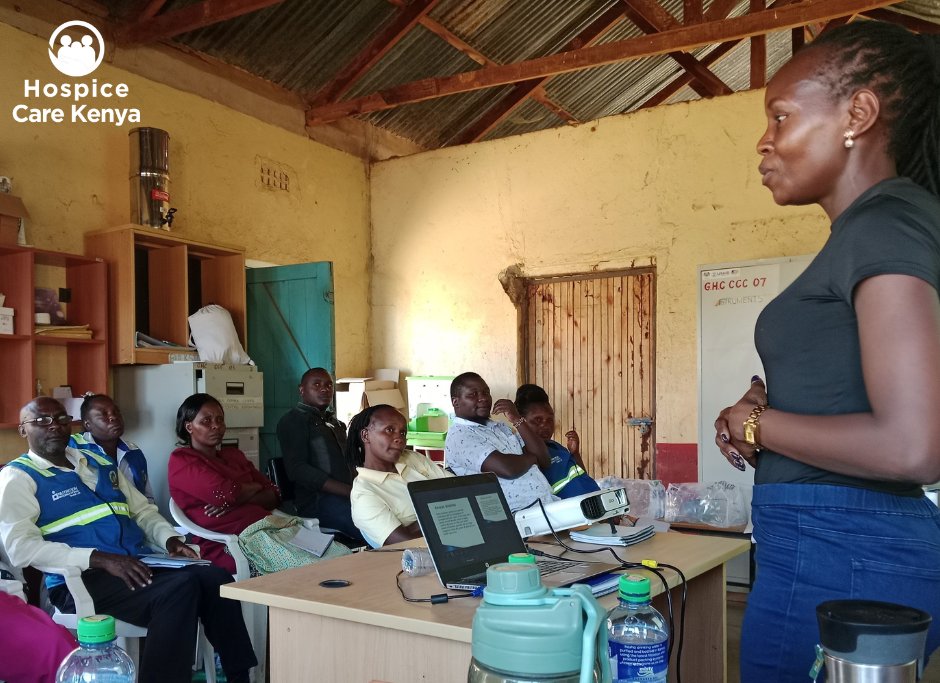 Over the past 10 years, we've trained 3,500+ volunteers who now provide vital care in their communities. 
Find out more about our training programmes here: hospicecarekenya.com/traininginpall…
#hospice #palliativecare #hpmglobal #volunteer