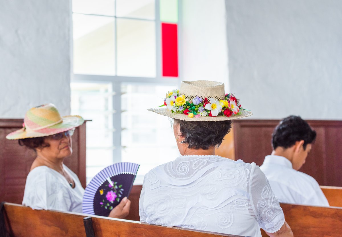 Did you know funeral attire varies across cultures?

⚪ White – Worn in Hindu &amp; Sikh funerals for purity &amp; rebirth.
🔴 Red – A mourning colour in parts of Africa.
💜 Purple – Worn by widows in Thailand.
🌈 Bright – Celebrating life in many cultures.