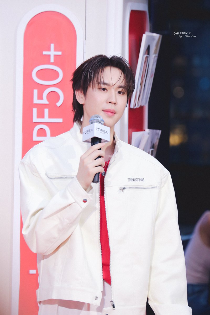 SalmonP1998's tweet photo. คิดถึงคนน่ารัก 🥹💕

#LOrealUVDBusxBounPrem 
#prem_space @Prem_space https://t.co/QdwE7sO28t