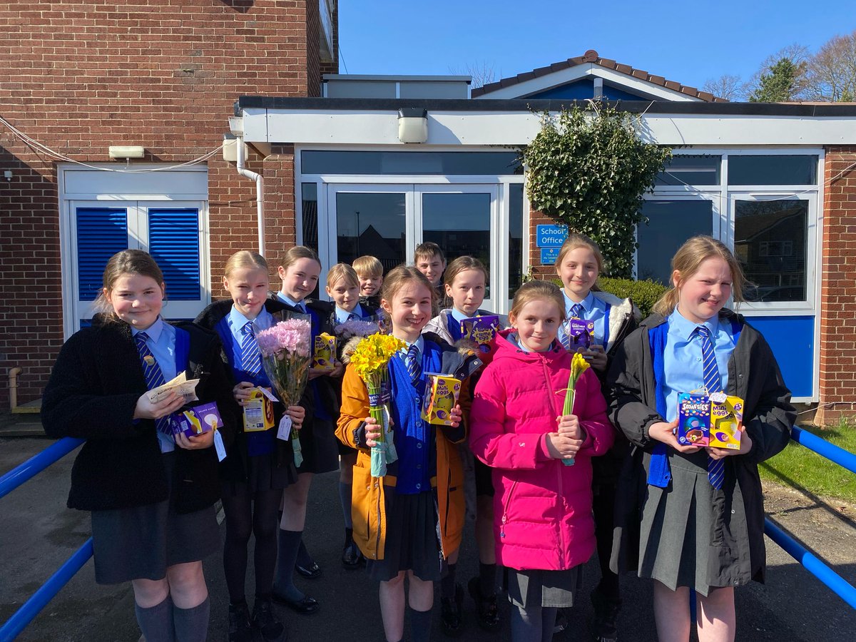 Our Year 6 pupils have been giving out chocolates and flowers to local villagers as Acts of Kindness.