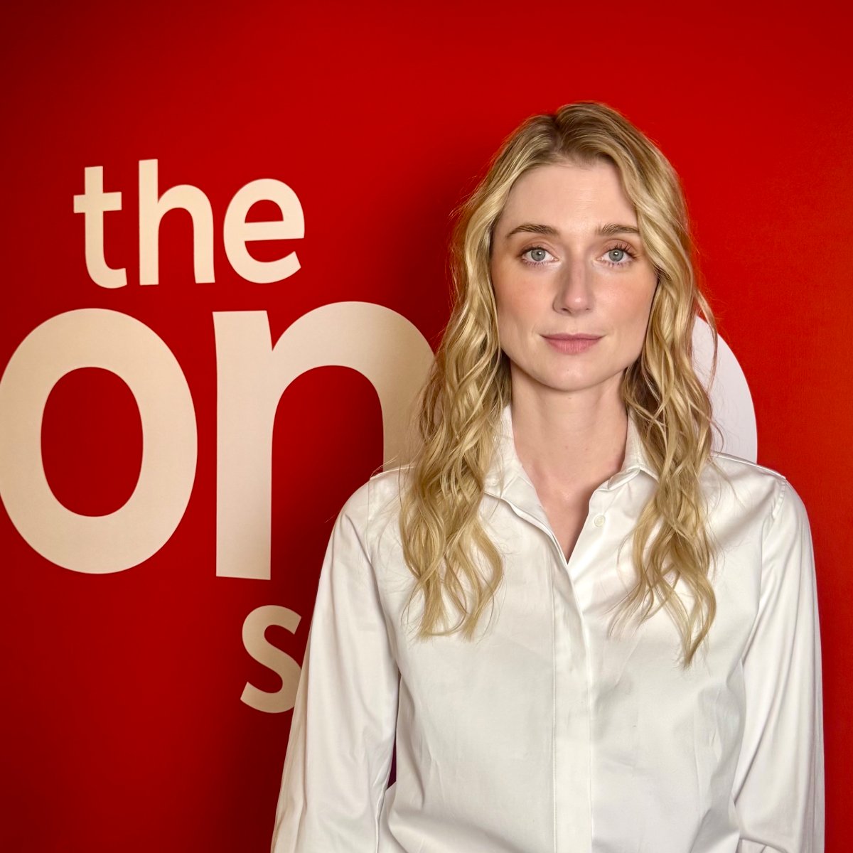 "It's a really incredible script."

Skip 24 minutes in as Elizabeth Debicki talks #MyMasterBuilder on <a href="/BBCTheOneShow/">BBC The One Show</a>. 
bbc.co.uk/iplayer/episod…
