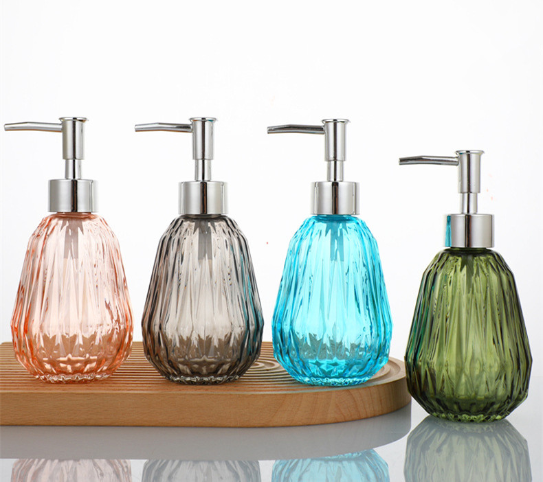 homedeed's tweet photo. High quality and versatile glass lotion pump bottle and locking lotion pump combination makes it an ideal choice to fill with your hand-creams, shampoo’s, conditioners, body lotions and much more. https://t.co/0YLl2R5O1s