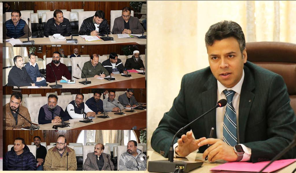 Srinagar district administration (@srinagaradmin) on Twitter photo DEO Srinagar holds an interaction session with reps of Political parties
Sought cooperation for strengthening the electoral process to make elections more inclusive and participatory.
<a href="/diprjk/">Information & PR, J&K</a>
<a href="/ddnewsSrinagar/">DD NEWS SRINAGAR</a>
<a href="/DrBilalbhatIAS/">Dr Bilal M Bhat IAS</a> DEO Srinagar holds an interaction session with reps of Political parties
Sought cooperation for strengthening the electoral process to make elections more inclusive and participatory.
<a href="/diprjk/">Information & PR, J&K</a>
<a href="/ddnewsSrinagar/">DD NEWS SRINAGAR</a>
<a href="/DrBilalbhatIAS/">Dr Bilal M Bhat IAS</a>