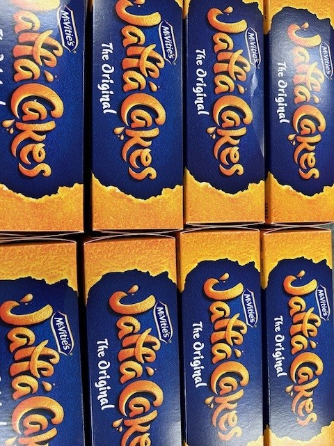 RIDGEWAY SCHOOL LRC (@ridgewayread) on Twitter photo The World Book Week Traitors and Masked Reader Quiz Results are in! Chocolate treats all round <a href="/SchoolRidgeway/">Ridgeway School</a> Final quiz question. Are the treats a cake or a biscuit? Maybe <a href="/McVities/">McVitie's</a> can answer that one! The World Book Week Traitors and Masked Reader Quiz Results are in! Chocolate treats all round <a href="/SchoolRidgeway/">Ridgeway School</a> Final quiz question. Are the treats a cake or a biscuit? Maybe <a href="/McVities/">McVitie's</a> can answer that one!