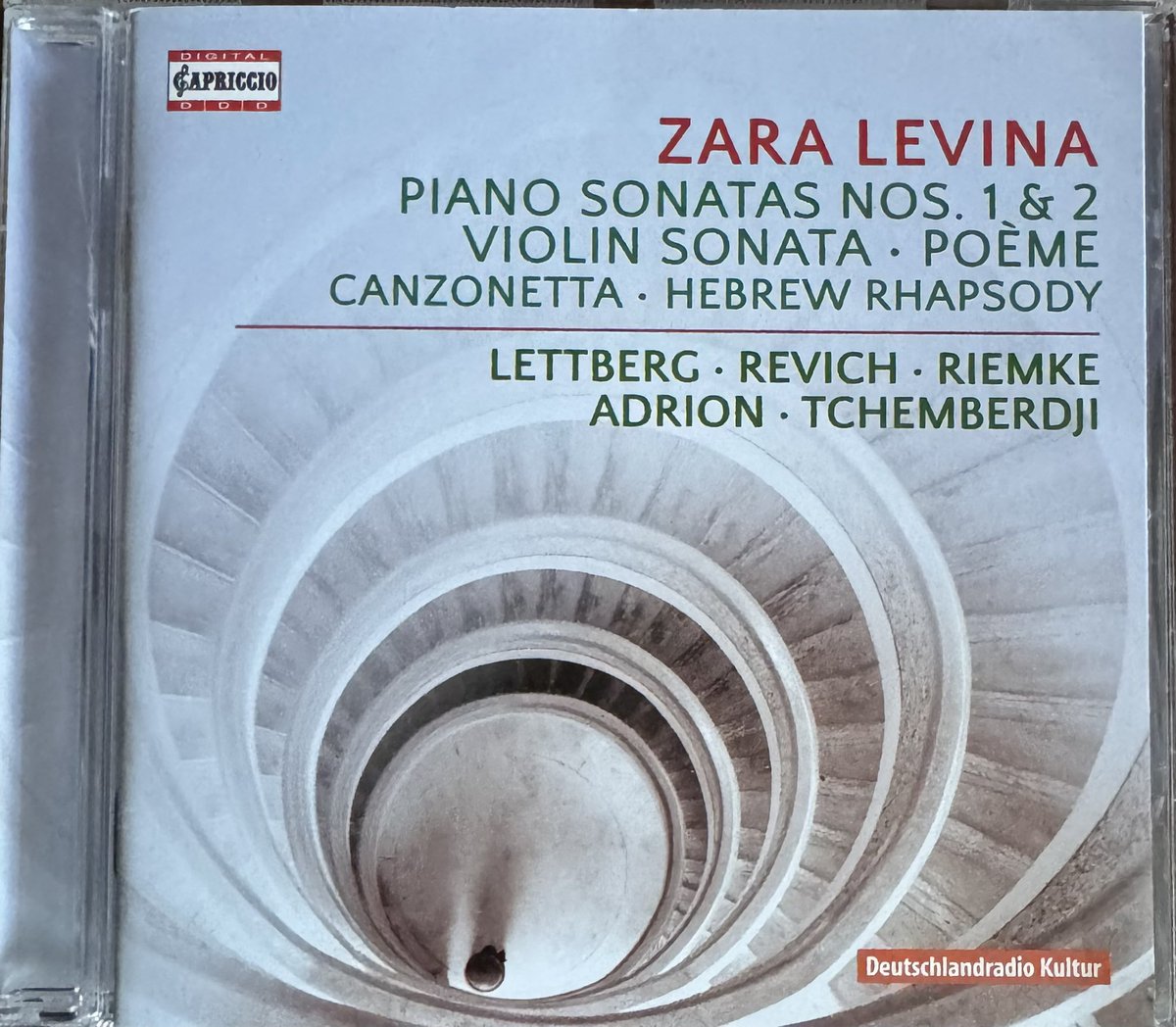 BramaAlessandro's tweet image. This CD #Capriccio groups in one disc almost the entire chamber and piano production of Zara #Levina. I must say that you listen to excellent music with good melodic invention. 👍 Frankly, I would not know which piece to prefer! ❤️ The booklet is succinct and does not give (1/2)