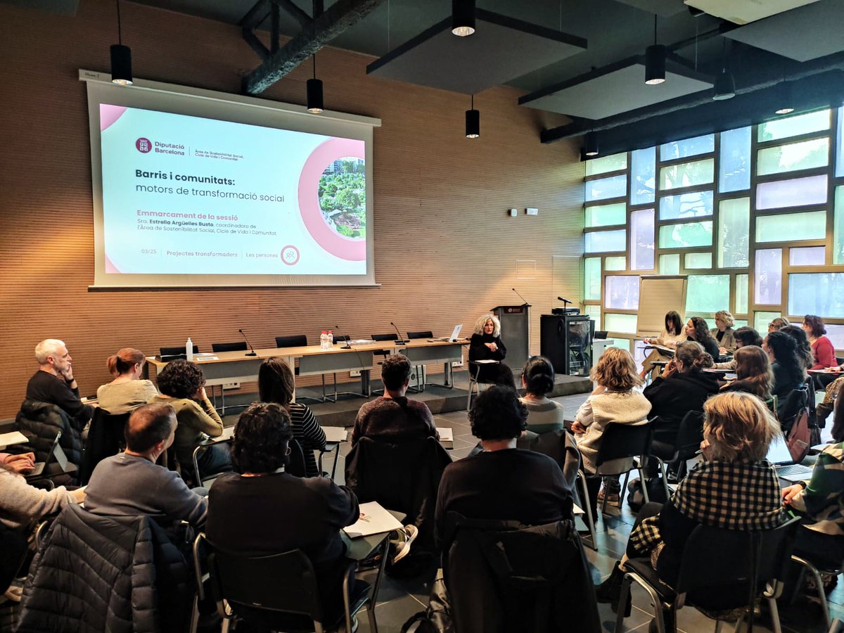 Avui, a l'Espai de Coordinació Executiva del projecte #BarrisiComunitats, abordem el potencial comunitari dels equipaments de proximitat. Analitzem la diagnosi feta, identifiquem reptes i compartim estratègies per respondre a les necessitats del món local.

#TransformacióSocial