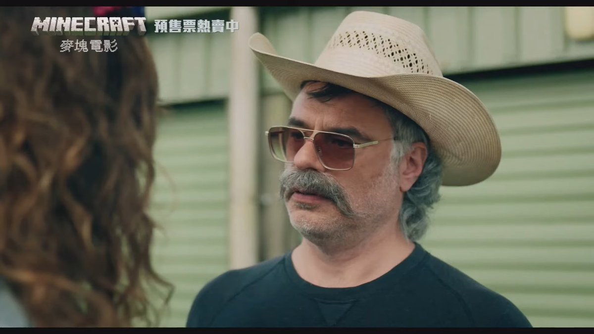 First look at Jemaine Clement as an auctioneer in "A Minecraft Movie" 👀⛏️

#Minecraft #MinecraftMovie