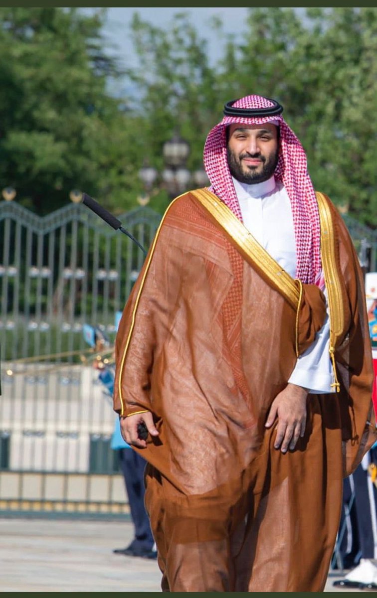 في هذه الليلة المباركة ندعو الله لولي العهد وعراب الرؤية الأمير محمد بن سلمان "حفظه الله" بالتوفيق والسداد وأن يجعله مبارك وموفق ومعان .. ♥️🇸🇦

#ذكرى_البيعة_الثامنة