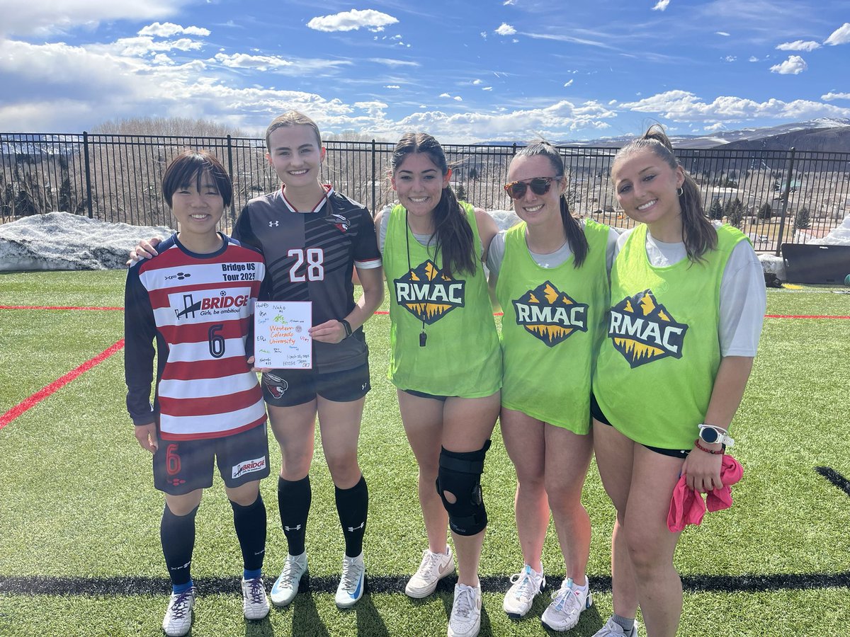 bridgesoccer's tweet photo. 最終戦が始まりました！
相手は、Western Colorado University。
キャプテンはもんちゃんです！ https://t.co/1D7ZMOixDT