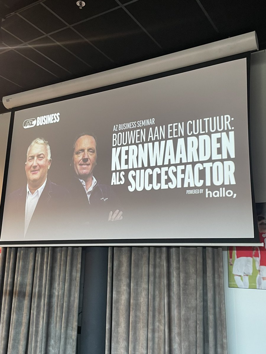Vandaag prachtige seminar bij AZ over ‘Bouwen aan een cultuur; kernwaarden als succesfactor’ met Merijn Zeeman en James Kerr (Legacy)! #geweldig #inspiratie 
Thx <a href="/BartHeuvingh/">SportMindset</a> voor de tip👌