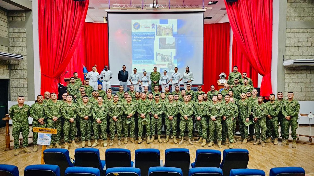 Esfimoficial (@efimoficial) on Twitter photo 📌 ESFIM | El Curso de Capacitación Avanzada No. 065 impulsa el diálogo y aprendizaje en el Cuarto Conversatorio de Liderazgo y Ética Militar, fortaleciendo el liderazgo en la <a href="/ArmadaColombia/">Armada de Colombia</a> ⚓
🔱 #PocosBuenosOrgullosos #DisciplinaHonorTrabajo💙⚓ 📌 ESFIM | El Curso de Capacitación Avanzada No. 065 impulsa el diálogo y aprendizaje en el Cuarto Conversatorio de Liderazgo y Ética Militar, fortaleciendo el liderazgo en la <a href="/ArmadaColombia/">Armada de Colombia</a> ⚓
🔱 #PocosBuenosOrgullosos #DisciplinaHonorTrabajo💙⚓