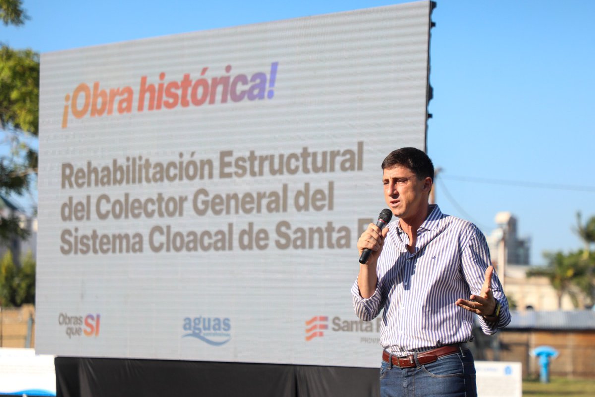 El gobierno de la provincia de Santa Fe está haciendo una reparación histórica de la red cloacal en nuestra ciudad capital, por lo que renovará el sistema desde la Estación Elevadora Central a la altura del Club Regatas, hasta la boca de registro en López y Planes y Cándido
