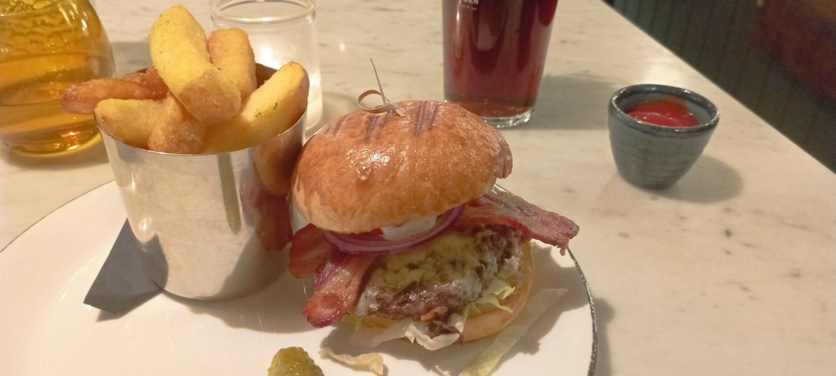 npellinacci's tweet image. As well as the walking, Dorchester also involved the usual suspects: dinner, beer, cake and other baked goods: