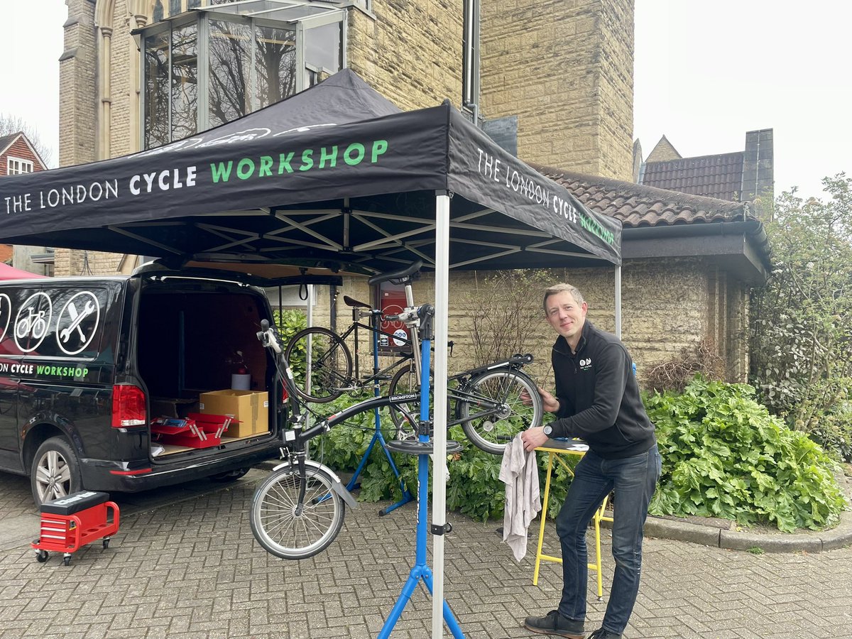 Kew EcoFair (@kewecofair) on Twitter photo The second edition of Kew EcoFair was a huge success, once again welcoming over 500 people to <a href="/stlukeskew/">stlukeskew</a>!
Huge thanks to <a href="/theJeremyVine/">Jeremy Vine | Here, on Tiktok, Insta & Facebook</a> <a href="/LBRUTMayor/">Mayor of Richmond</a> <a href="/MartinGainsbor1/">Martin Gainsborough</a> and all of *you* for joining us in 2025! 💚 The second edition of Kew EcoFair was a huge success, once again welcoming over 500 people to <a href="/stlukeskew/">stlukeskew</a>!
Huge thanks to <a href="/theJeremyVine/">Jeremy Vine | Here, on Tiktok, Insta & Facebook</a> <a href="/LBRUTMayor/">Mayor of Richmond</a> <a href="/MartinGainsbor1/">Martin Gainsborough</a> and all of *you* for joining us in 2025! 💚